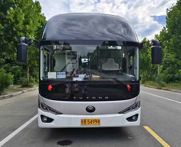 大巴車(chē)